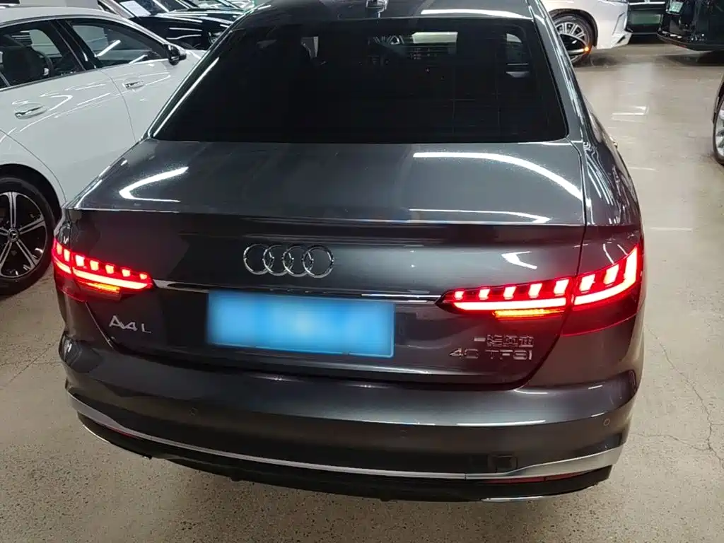 Audi A4L 2024 40 TFSI Fashion