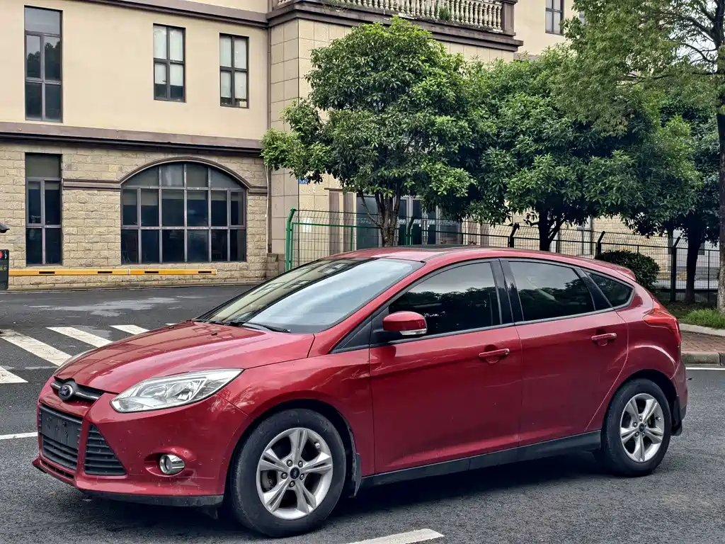 Купить Ford Focus