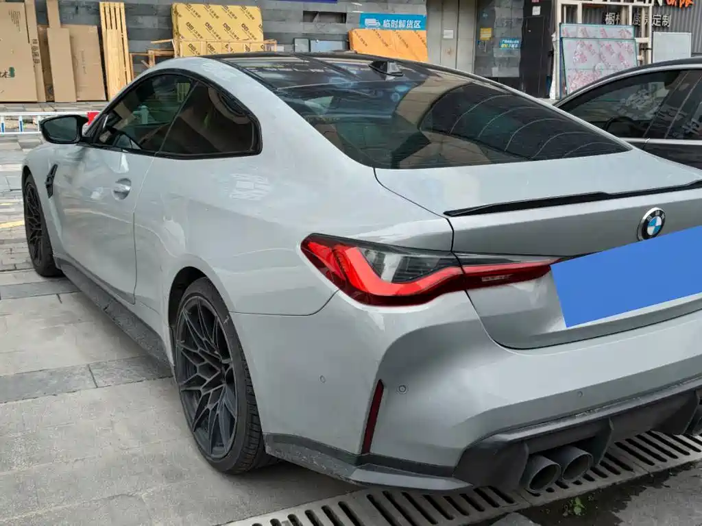 BMW M4 — миниатюра 10