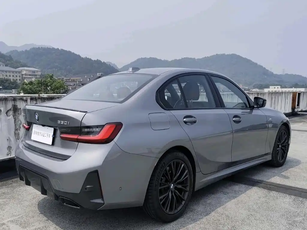 BMW 3 Series 3 2024 330i M Sport