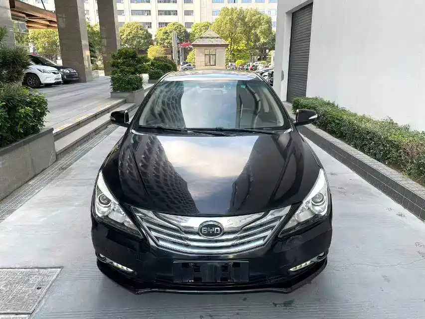BYD G5