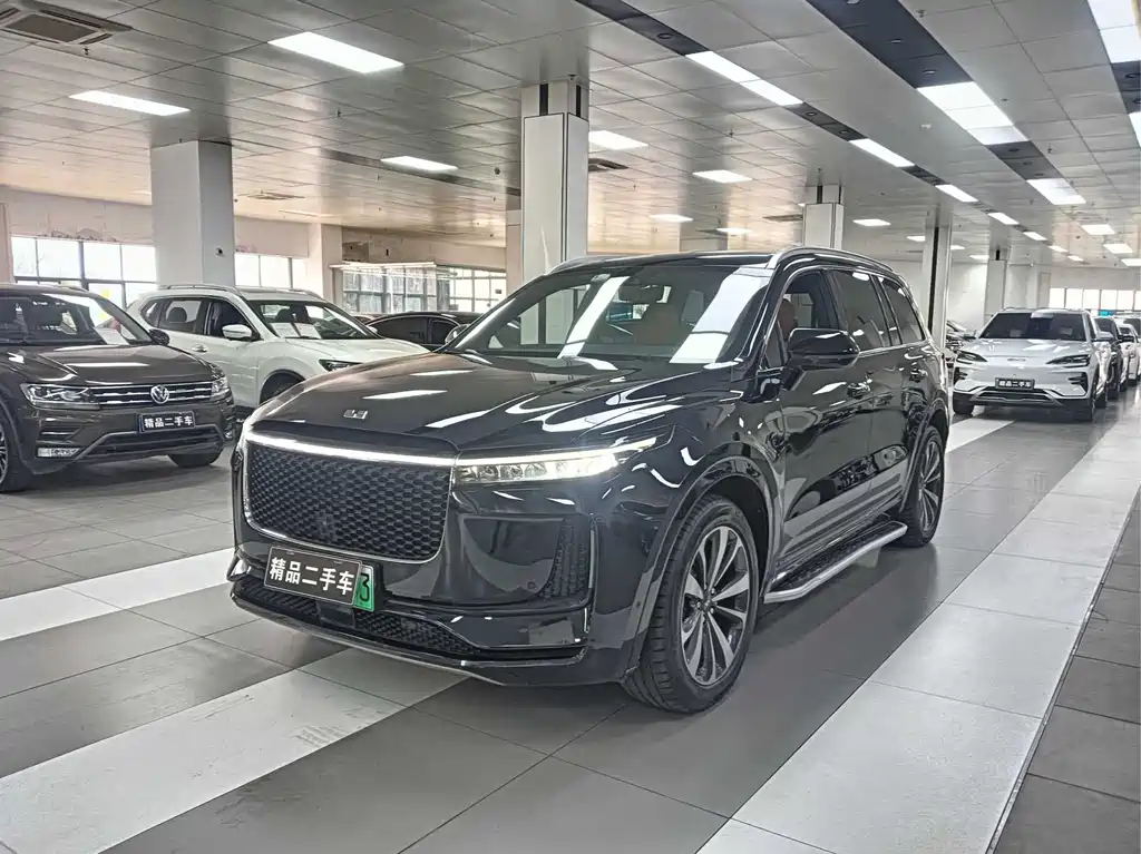 Li Auto ONE