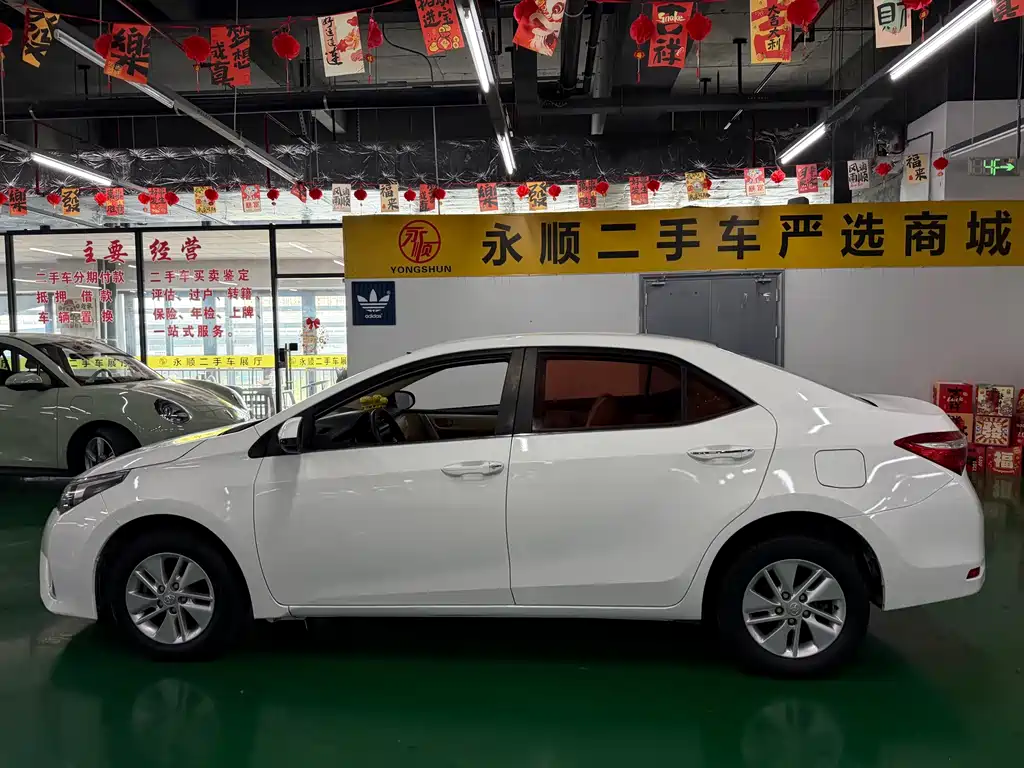 Toyota Corolla — миниатюра 10