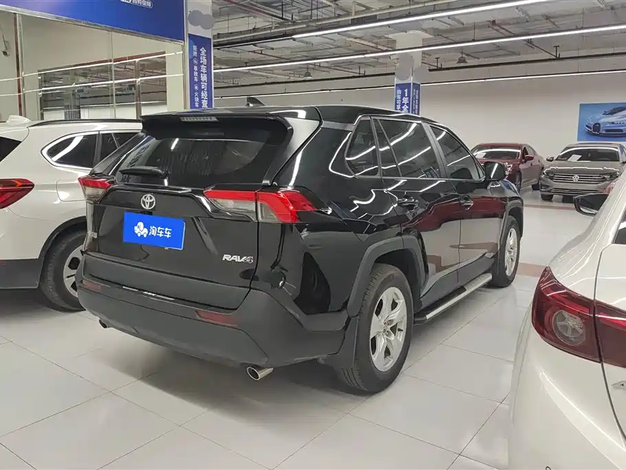 TOYOTA RAV4 RONGFANG