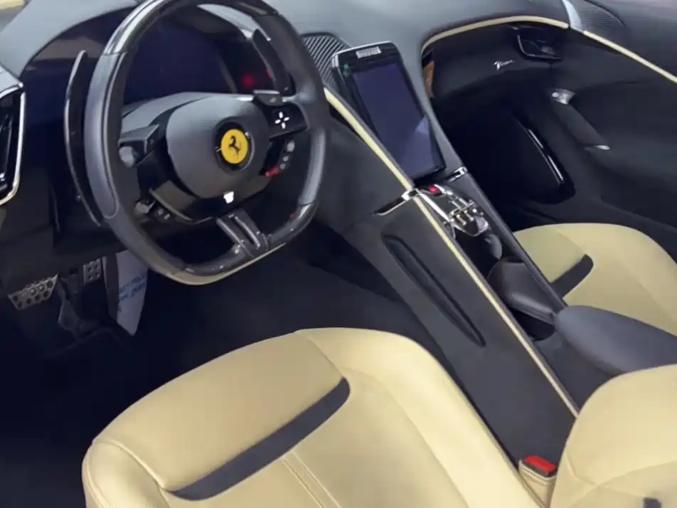 Ferrari Roma 2020 3.9T V8