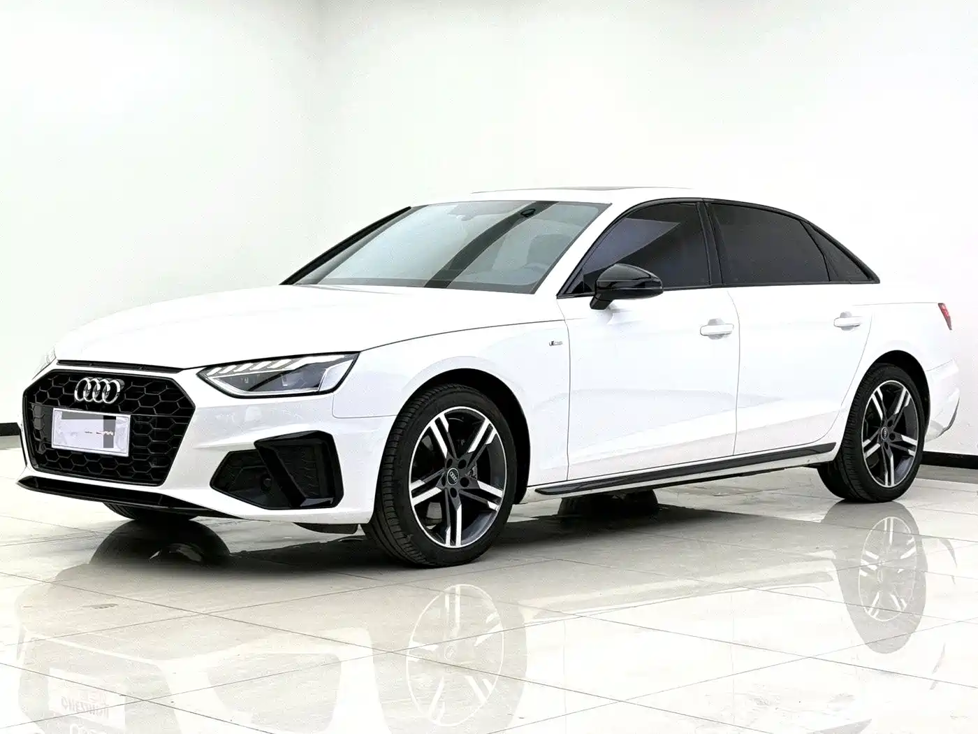 奥迪A4L 2022款 40 TFSI 豪华动感型 2022