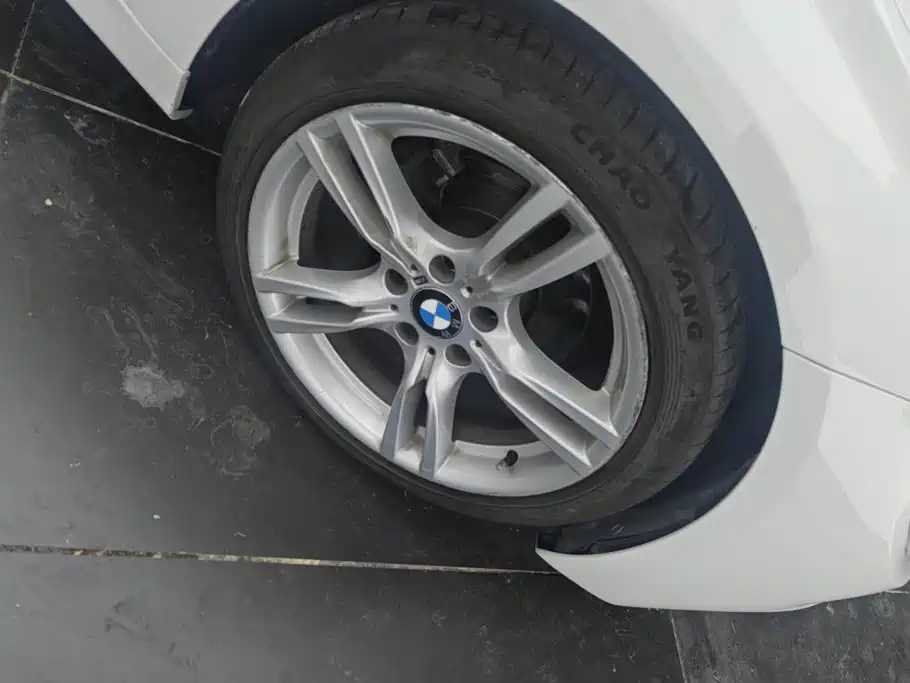 BMW 3 Series — миниатюра 6