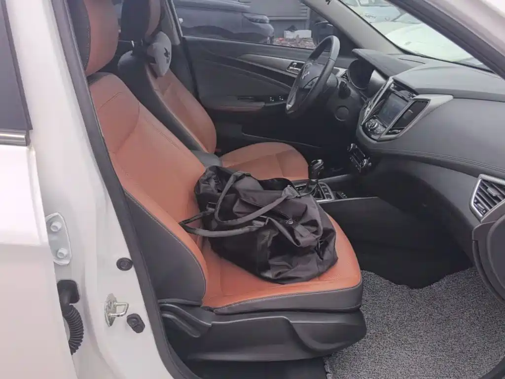 Changan Eado — миниатюра 25