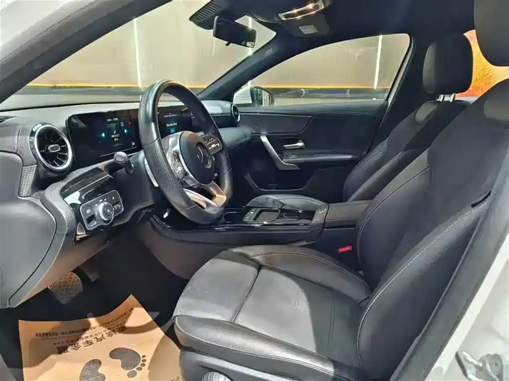 Mercedes-Benz A-Class A 2019 A 200 L Sport