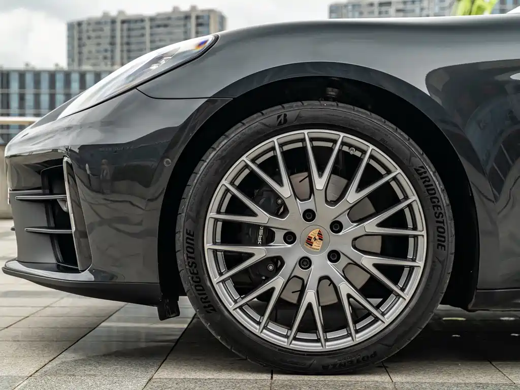 Porsche Panamera — миниатюра 9