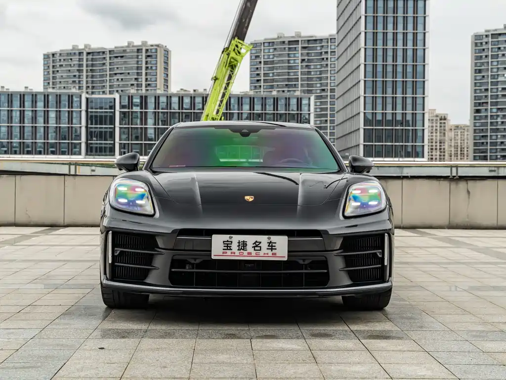 Porsche Panamera — миниатюра 2