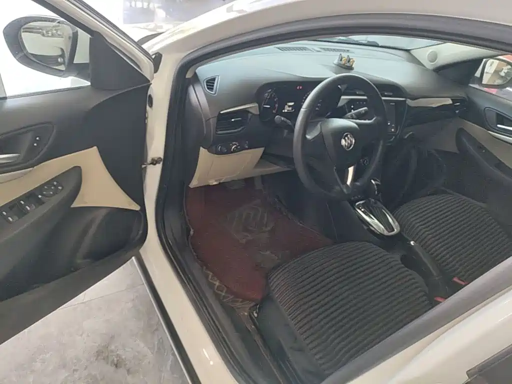 Buick Excelle — миниатюра 16