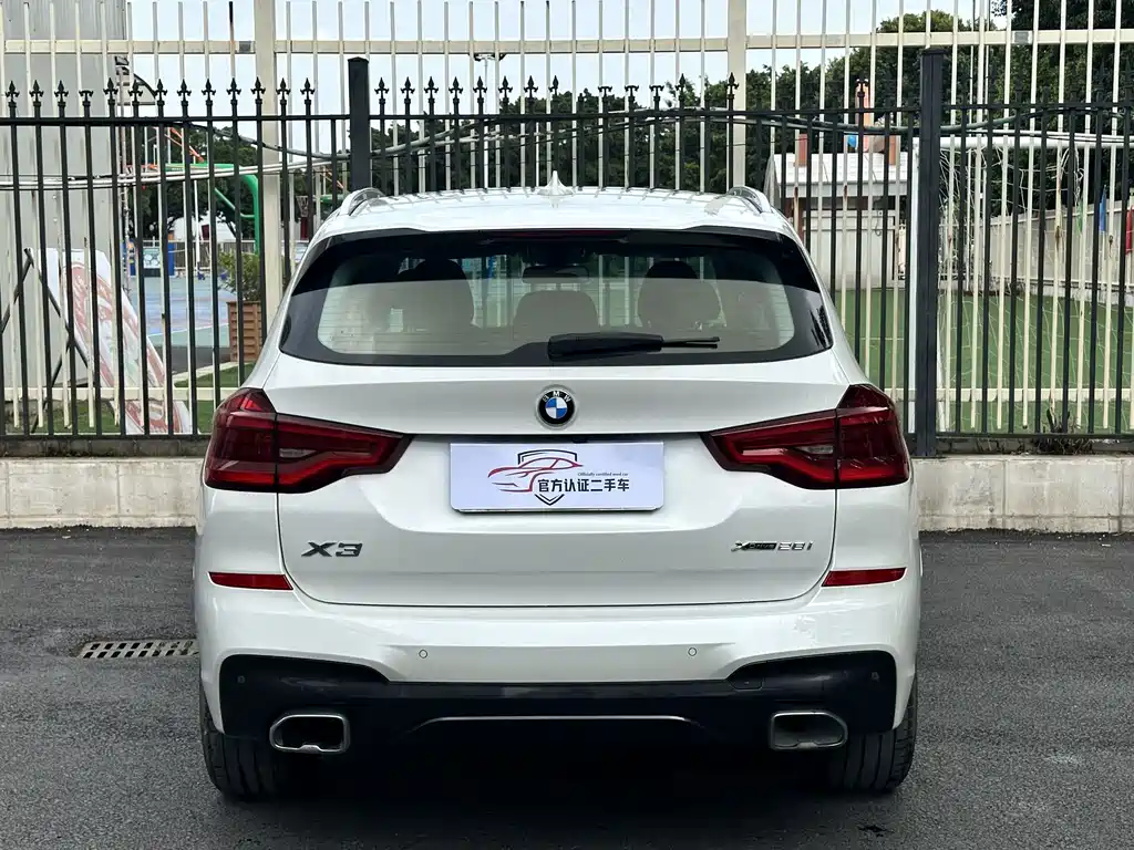 BMW X3 — миниатюра 13