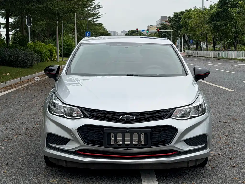 Chevrolet Cruze — миниатюра 2