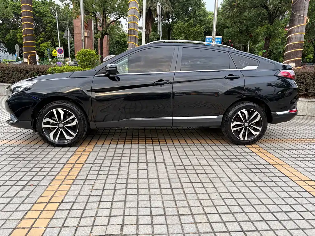 Venucia T90 — миниатюра 9