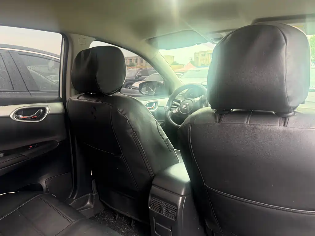 Nissan Sylphy 2025 1.6L CVT
