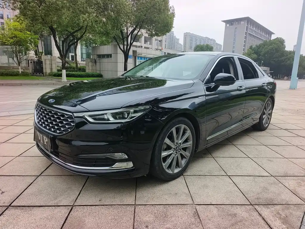 Купить Ford Taurus