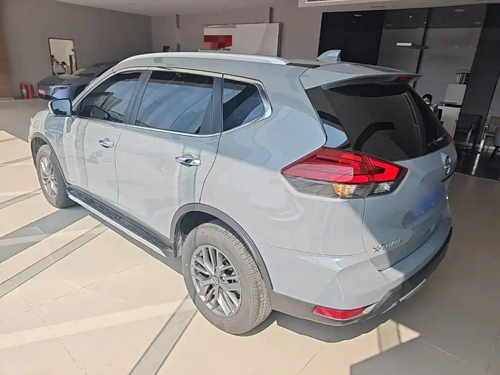 Nissan X-Trail 2025 2.0L Lead