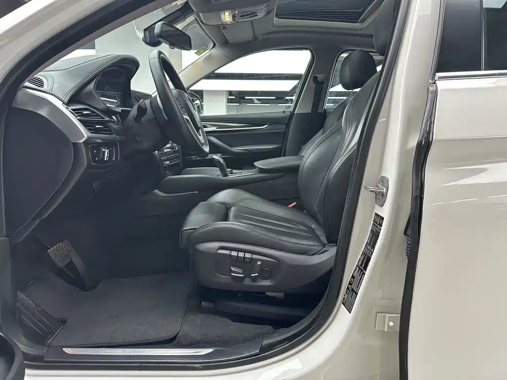 BMW X6 xDrive35i Luxury Type, фото 6