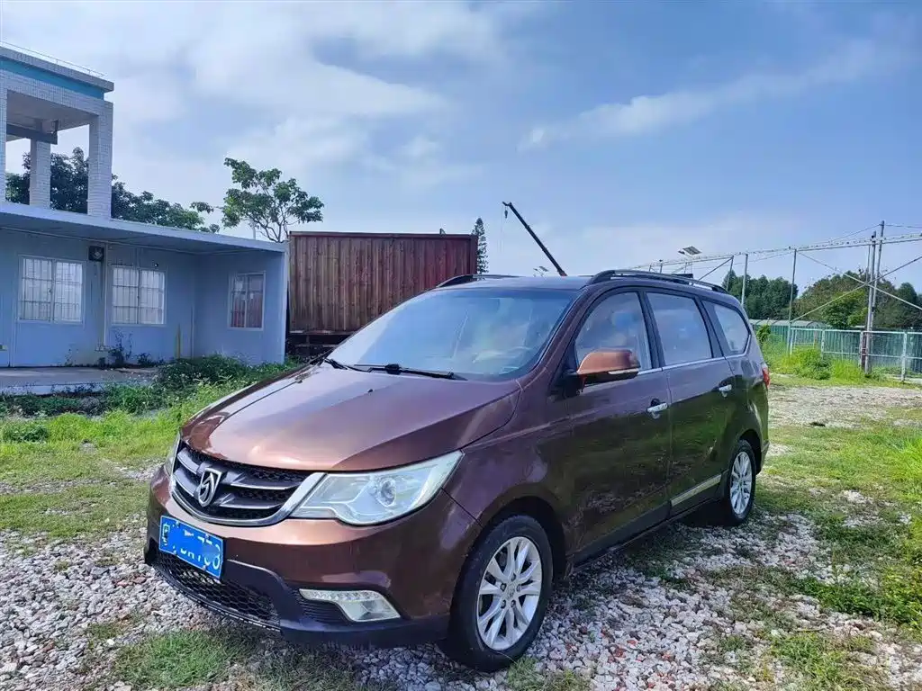Baojun 730 2016