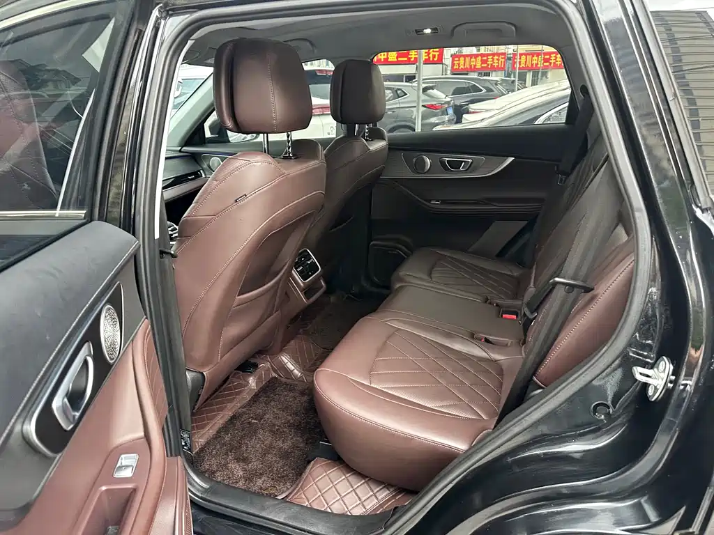 Chery Tiggo 8 PRO — миниатюра 4