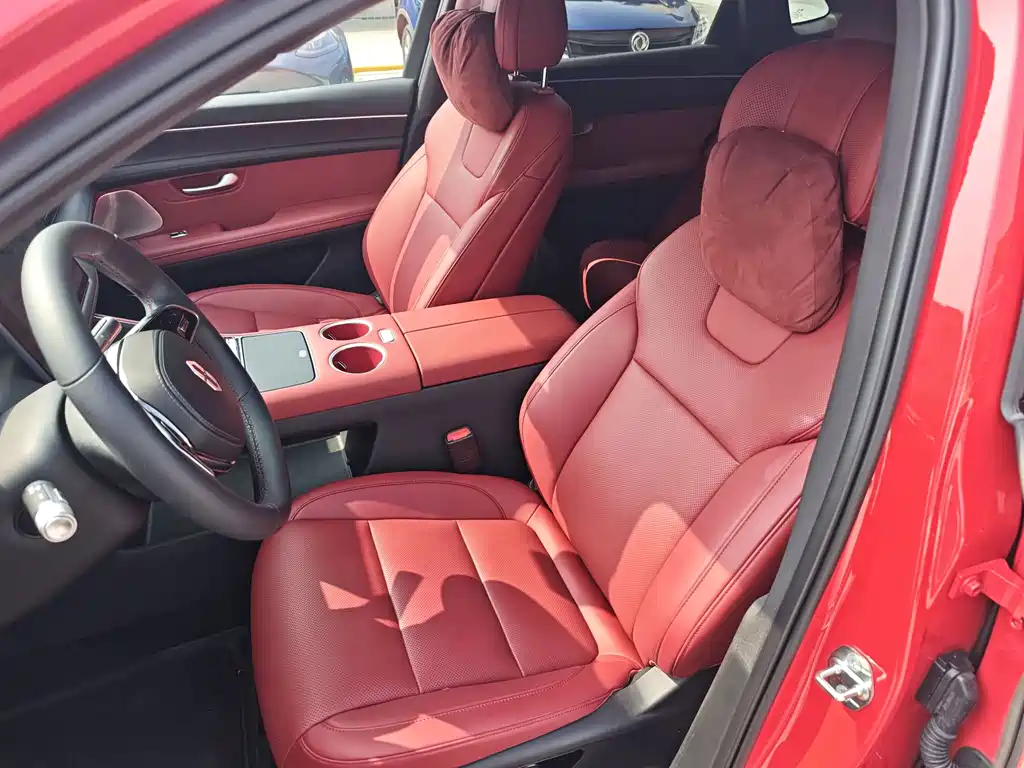 AITO ASK THE WORLD M5