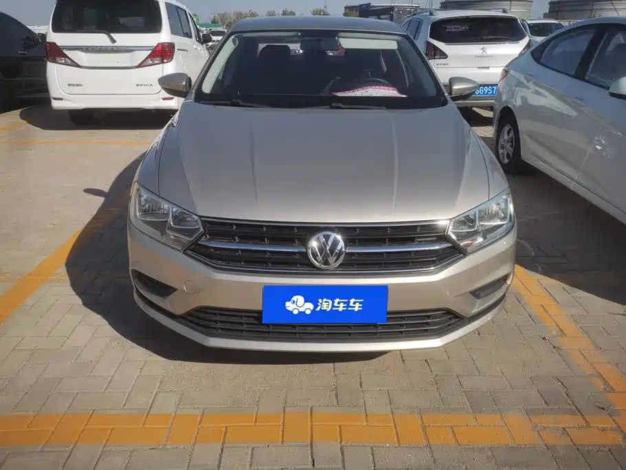 Volkswagen Bora — миниатюра 2