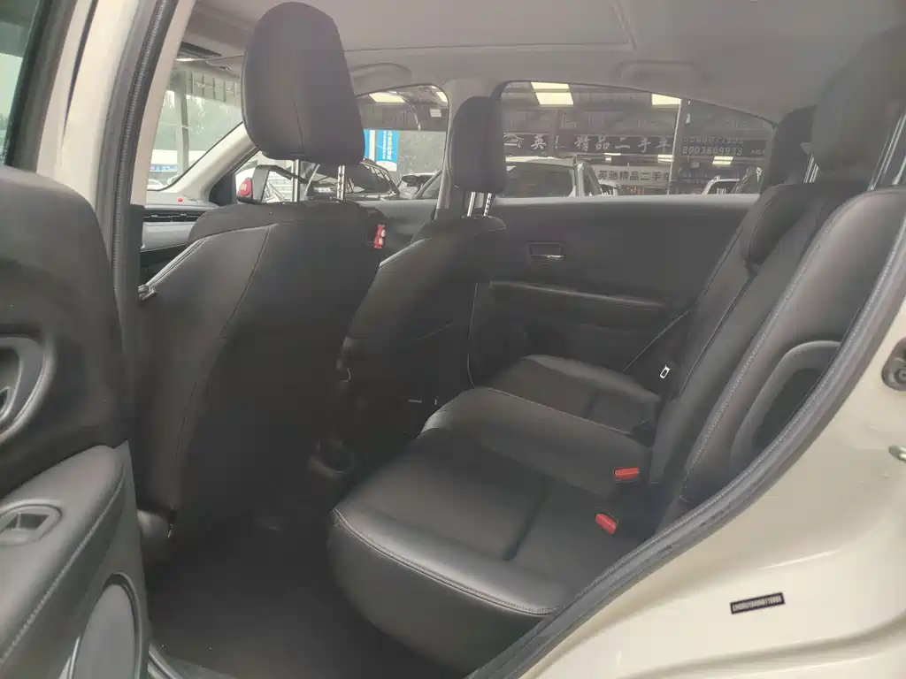Honda Vezel 2022 1.5L CVT
