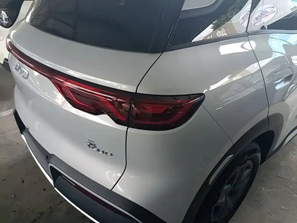 BYD Yuan UP — миниатюра 8