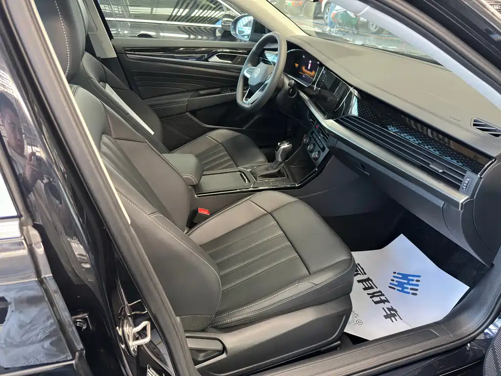 Volkswagen Passat — миниатюра 12