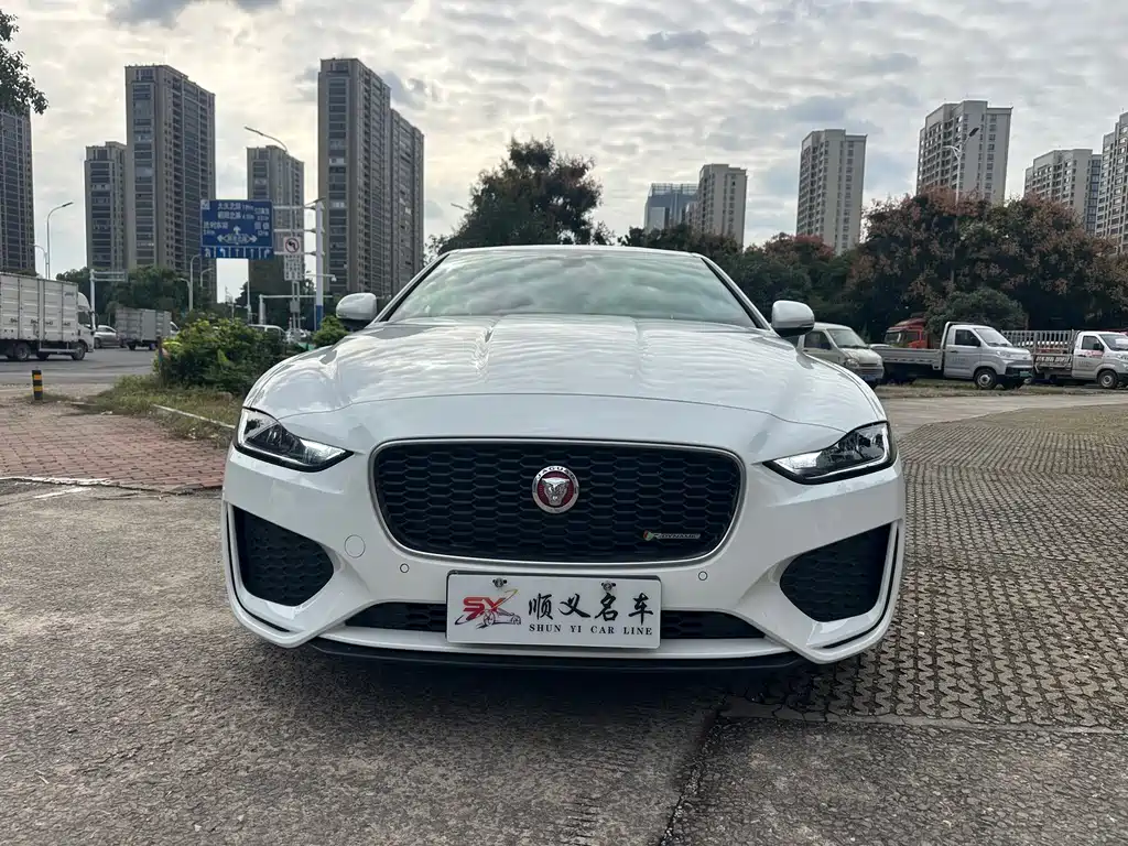 Jaguar XEL — миниатюра 2