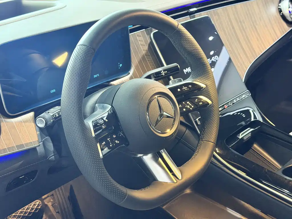 Mercedes-Benz EQE SUV 2024 500 4MATIC Luxury