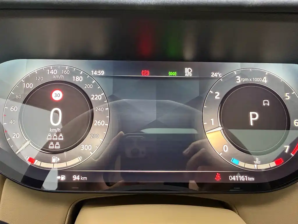 Land Rover Range Rover — миниатюра 14