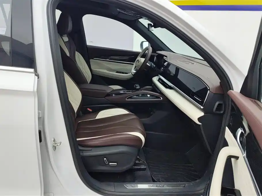 Geely Monjaro L 2021 2.0TD AT Luxury