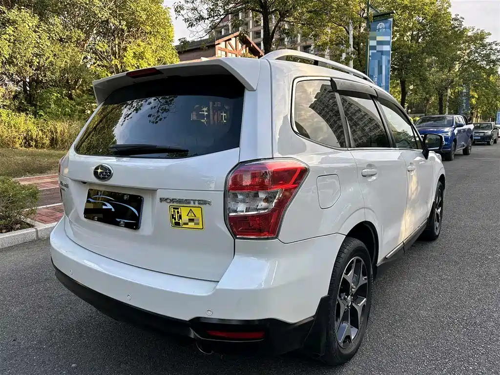 SUBARU FORESTER