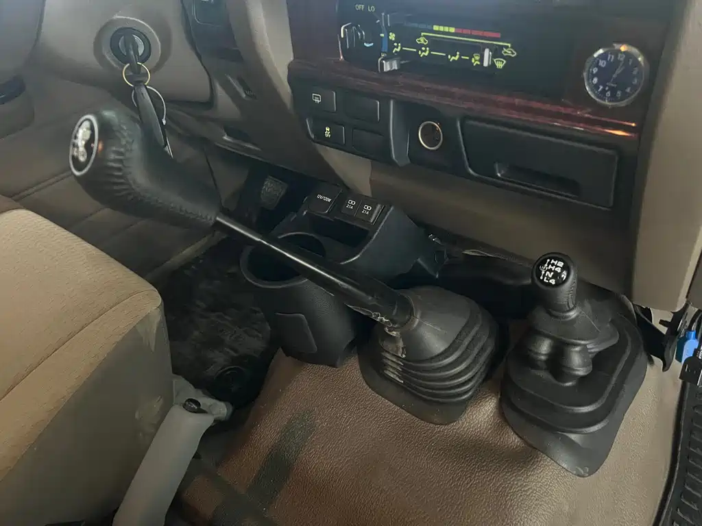 Toyota Land Cruiser LC71 2022 4.0L