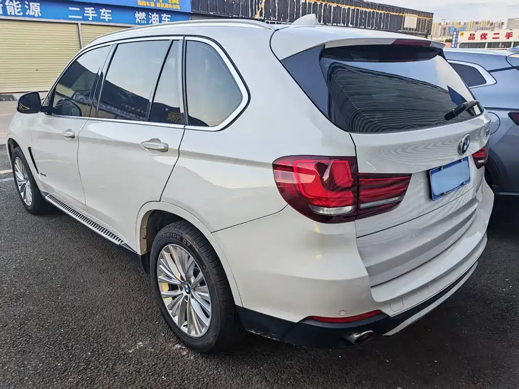 BMW X5 (Import) — миниатюра 2