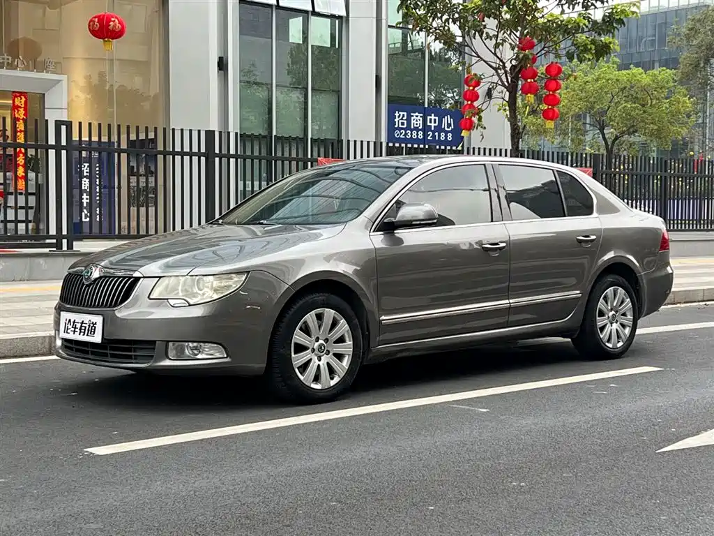 Skoda Superb 2013