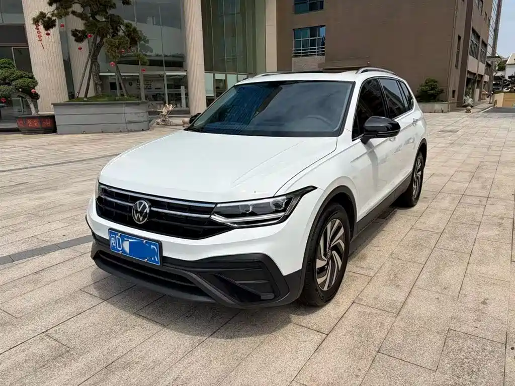 Volkswagen Tiguan L 2025 Outstanding 300TSI Auto 2WD Dragon Edition