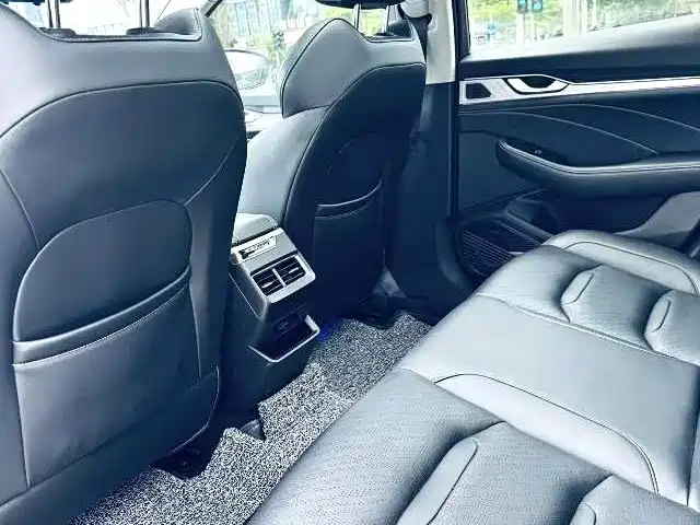 Geely Xingrui — миниатюра 5