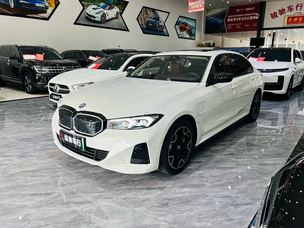 BMW i3 2024 eDrive 40 L