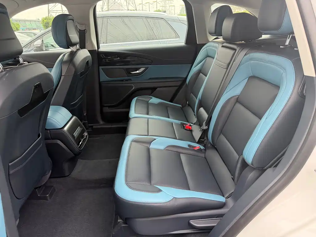 Lincoln Nautilus 2023 2.0T