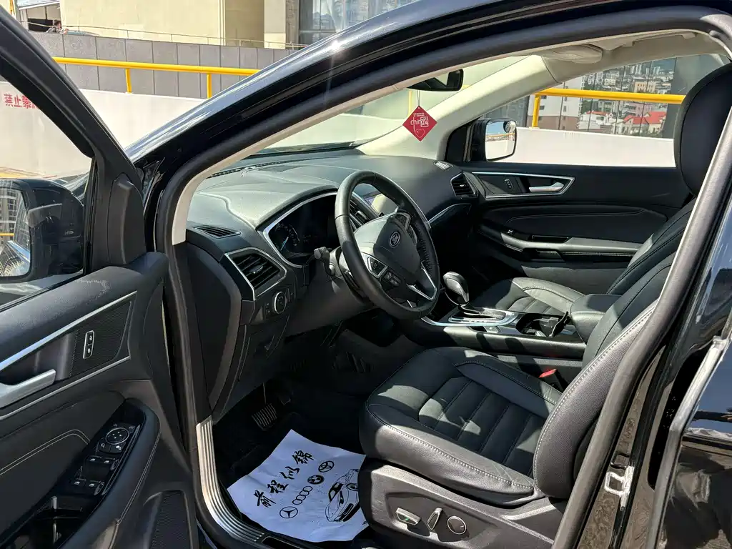 Ford Edge 2018 EcoBoost 245 7 мест V