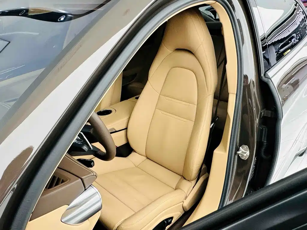 Porsche Panamera — миниатюра 15