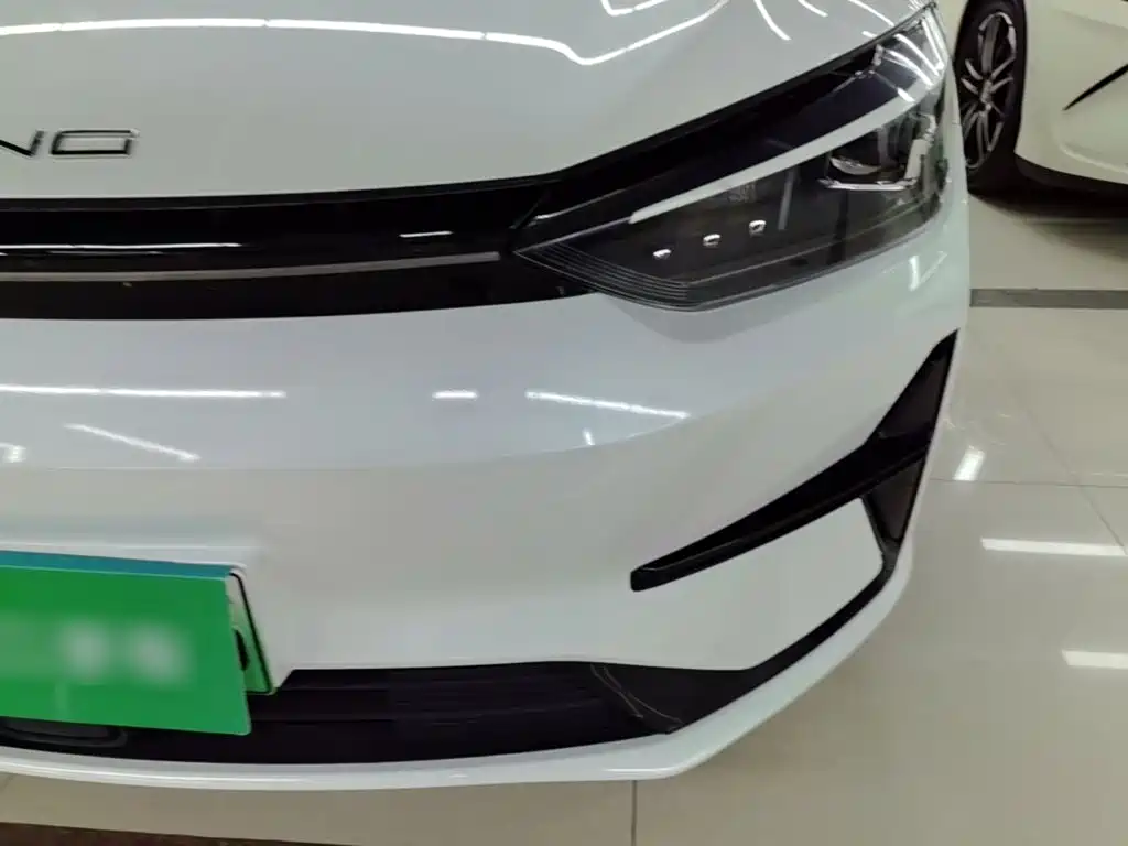 BAIC EU5 Plus — миниатюра 24
