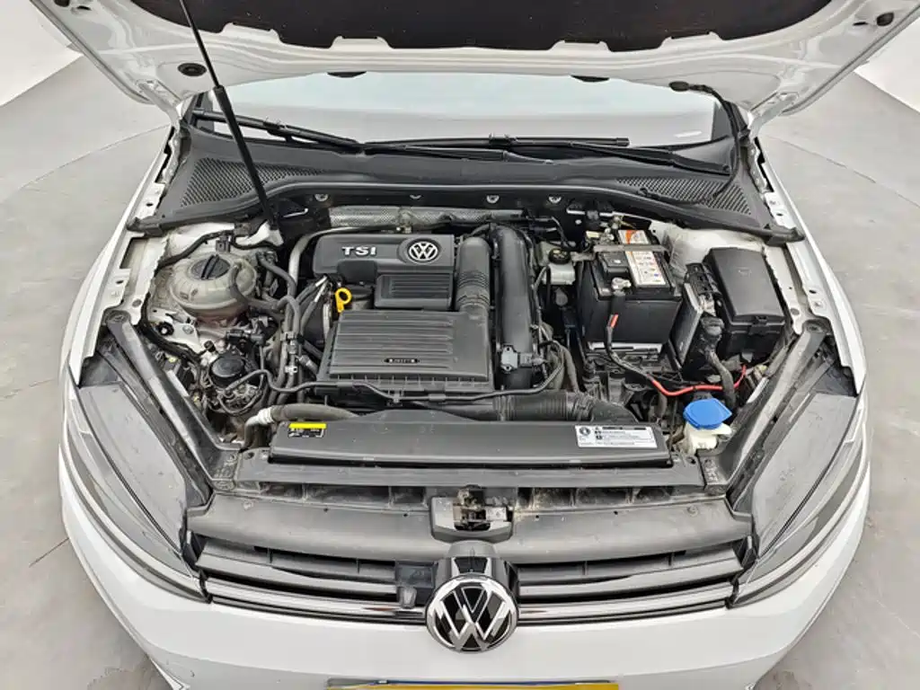 Volkswagen Golf — миниатюра 8