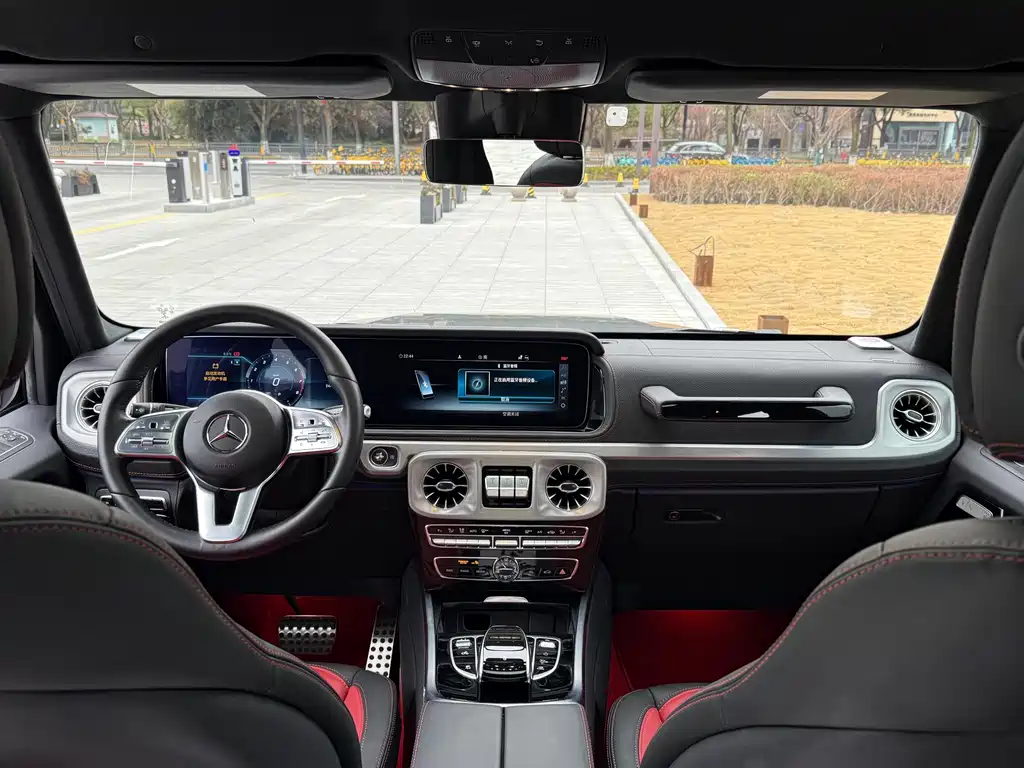 MERCEDES-BENZ G CLASS