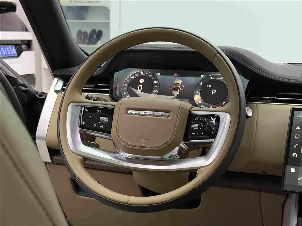 Land Rover Range Rover — миниатюра 14