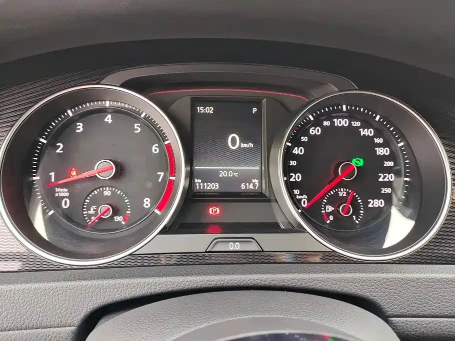 Volkswagen Golf GTI — миниатюра 14
