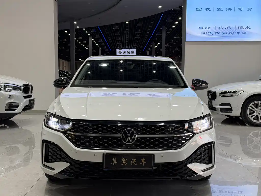 Volkswagen Lavida — миниатюра 2